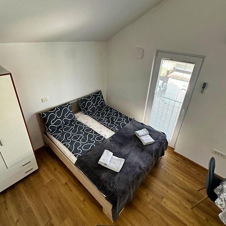 Apartments Berni 卢布尔雅那 外观 照片